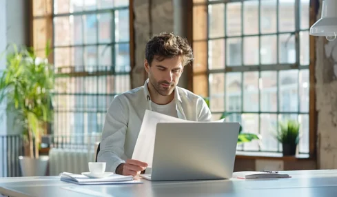 Choisir la forme juridique de votre entreprise : comprendre les implications financières et administratives