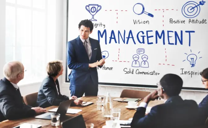 Comment un cabinet de management de transition booste votre entreprise